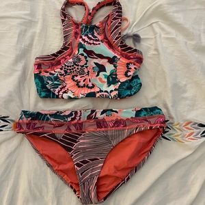 Maaji girls bikini, size L